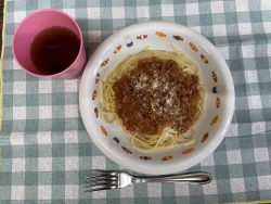 12月2日　手作りおやつ　ミートソーススパゲッティー🍝