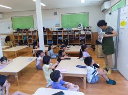絵画教室がんばっています!